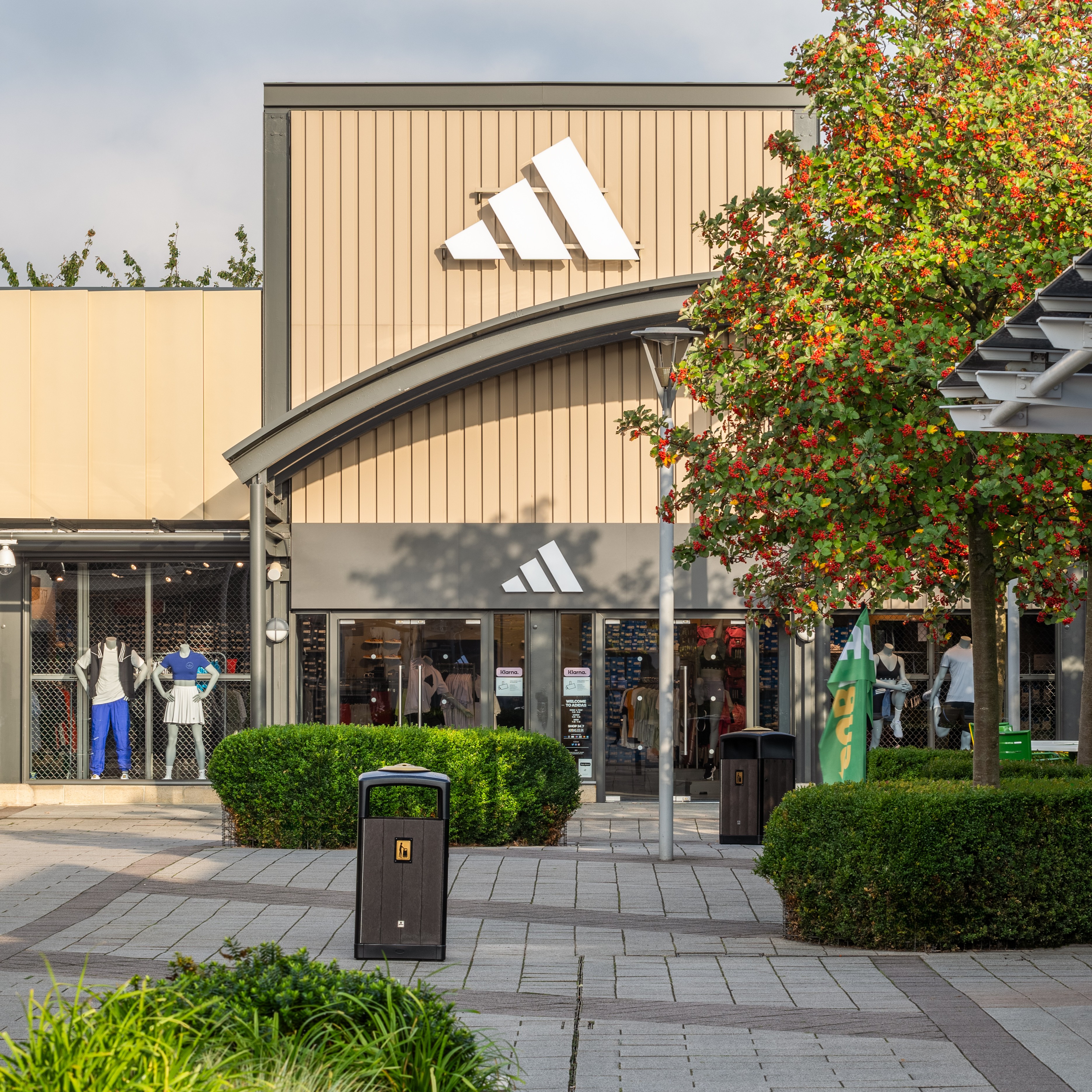 September Savings Weekend is just around the corner at Junction 32
